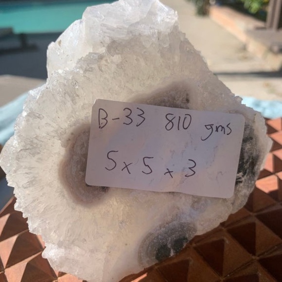 Gnome Crystal, Apophyllite Cluster, Face Shapes - Picture 5 of 9